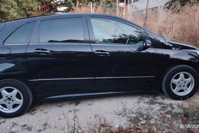 Auto in Vendita a Tirana - 4,700 Euro