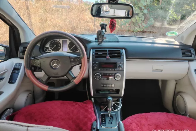 Auto in Vendita a Tirana, Mercedes-Benz, 2007 Diesel,Kambio Automatik Pagamento 4,700  Euro.
