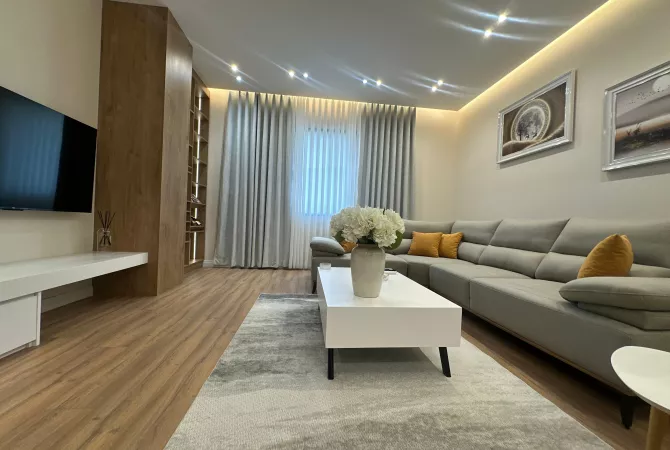 Shtepi me qera Apartament ne Tirane, 1+1, Mobilimi E mobiluar, Pagesa 800  Euro.