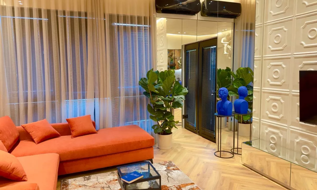 Shtepi me qera Apartament ne Tirane, 1+1, Mobilimi E mobiluar, Pagesa 100,000  Leke.