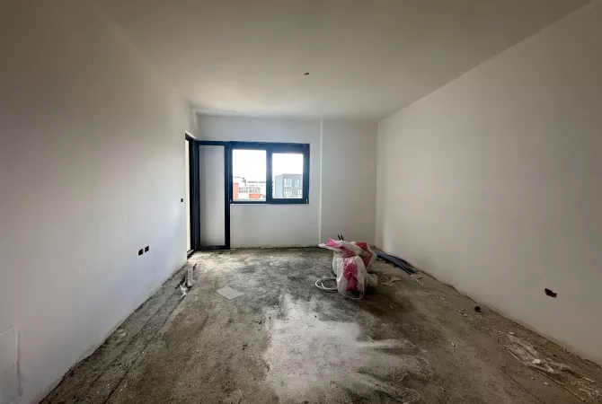 Appartamento in vendita a Tirana 2+1, Vuoto