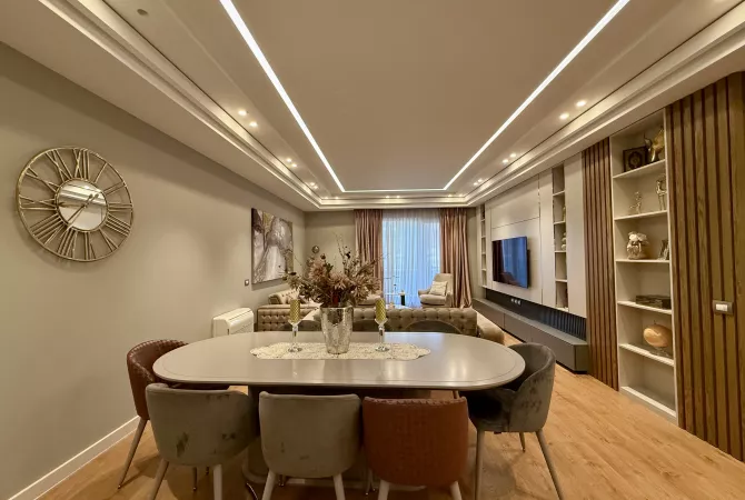 Shtepi ne shitje Apartament ne Tirane, 3+1, Mobilimi E mobiluar, Pagesa 380,000  Euro.