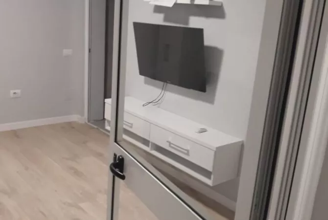 Appartamento in affitto a Tirana Garsoniere, Arredato