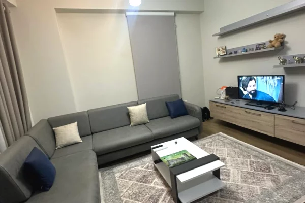 Shitet apartament1+1 rezidenca Kaimi