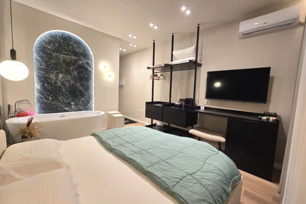 Apartment for sale in Tirana Garsoniere, Furnished