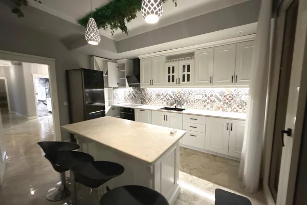 Jepet me qira apartament 3+1+2