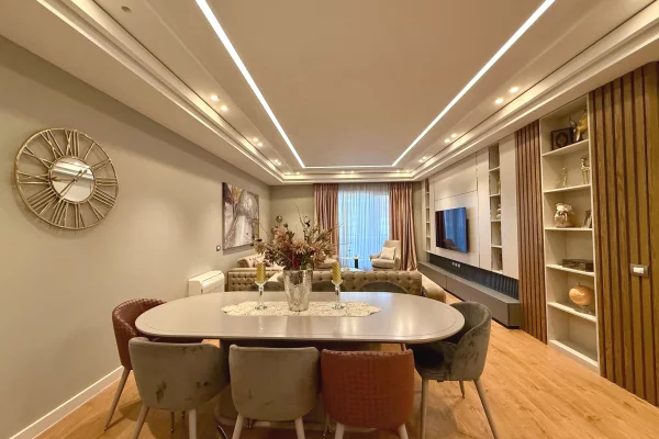 Shtepi ne shitje Apartament ne Tirane, 3+1, Mobilimi E mobiluar, Pagesa 355,000  Euro.