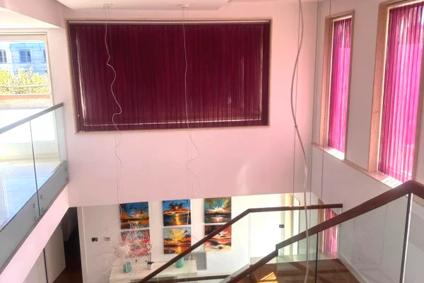 Shtepi me qera Vila Luksoze ne Tirane, 5+1, Mobilimi E mobiluar, Pagesa 13,000  Euro.