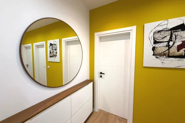 Shtepi me qera Apartament ne Tirane, 3+1, Mobilimi E mobiluar, Pagesa 1,050  Euro.