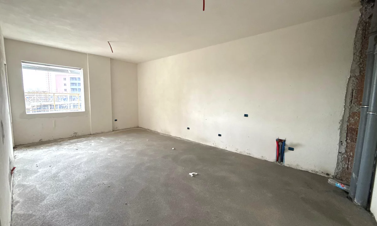 Shtepi ne shitje Apartament ne Tirane, 3+1, Mobilimi Bosh, pa mobiluar, Pagesa 1,408,000  Euro.