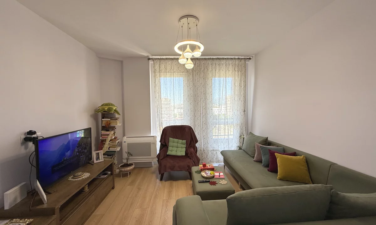 Shtepi ne shitje Apartament ne Tirane, 2+1, Mobilimi E mobiluar, Pagesa 192,000  Euro.