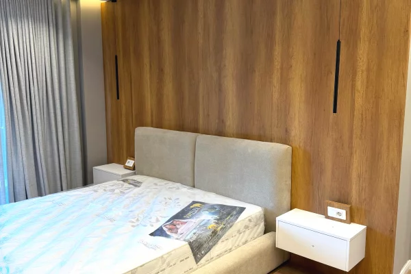 Shtepi ne shitje Apartament ne Tirane, 2+1, Mobilimi E mobiluar, Pagesa 264,000  Euro.