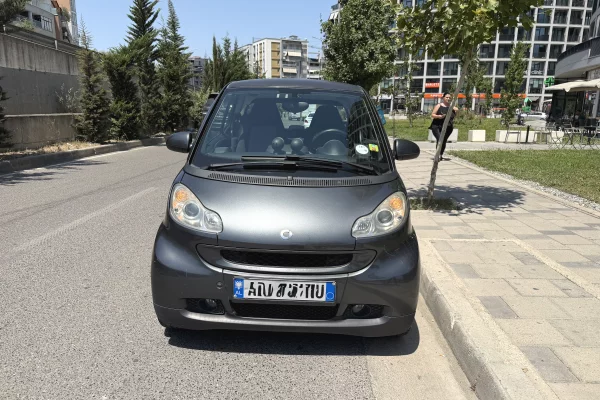 Cars for sale in Tirana - 3,800 Euro