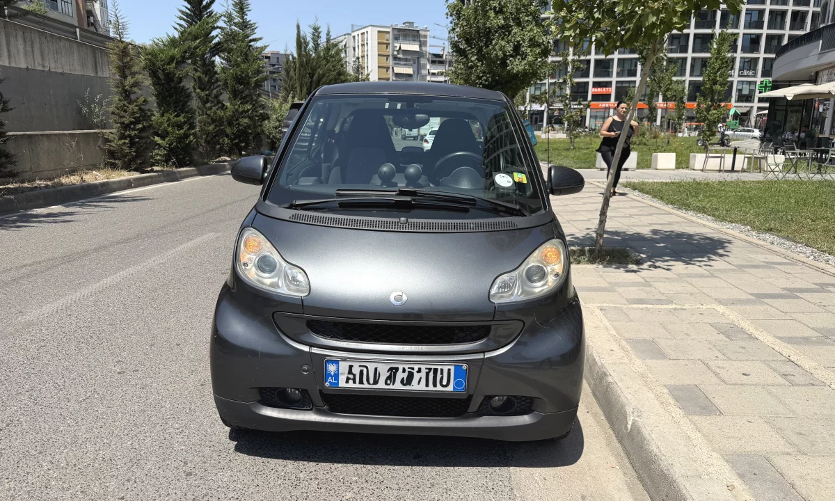 Cars for sale in Tirana, Smart, 2009 Benzine,Kambio Automatik Payment 3,800  Euro.