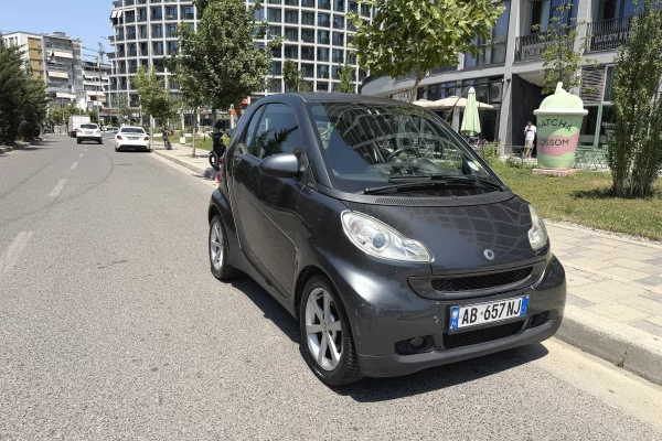 Cars for sale in Tirana, Smart, 2009 Benzine,Kambio Automatik Payment 300,000  Leke.