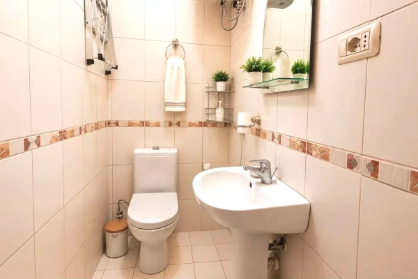 Shtepi me qera Apartament ne Tirane, 2+1, Mobilimi E mobiluar, Pagesa 199,000  Euro.