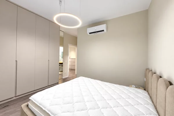 Shtepi me qera Apartament ne Tirane, 2+1, Mobilimi E mobiluar, Pagesa 100,000  Leke.