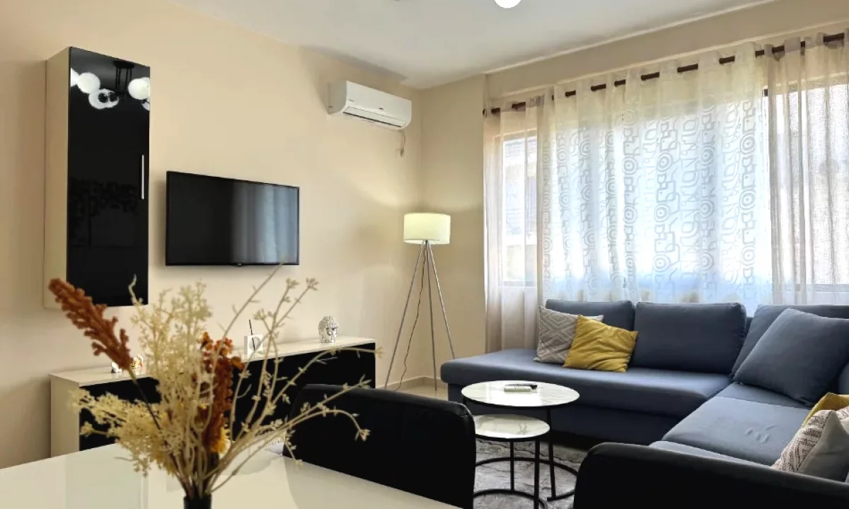 House for Rent Apartment in Tirana, 1+1, Furniture Furnished, Payment 50,000  Leke.