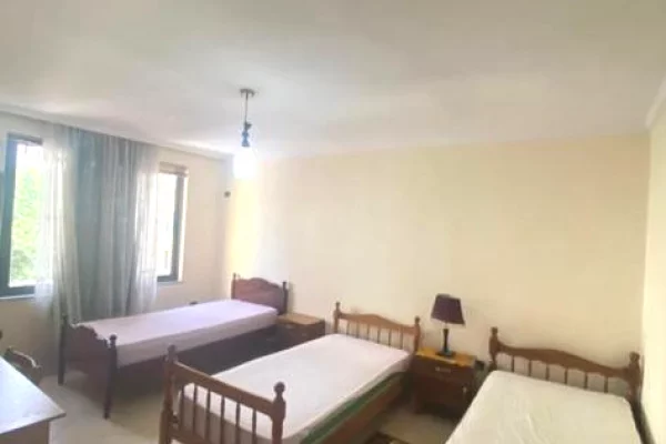 Appartamento in affitto a Tirana 2+1, Arredato