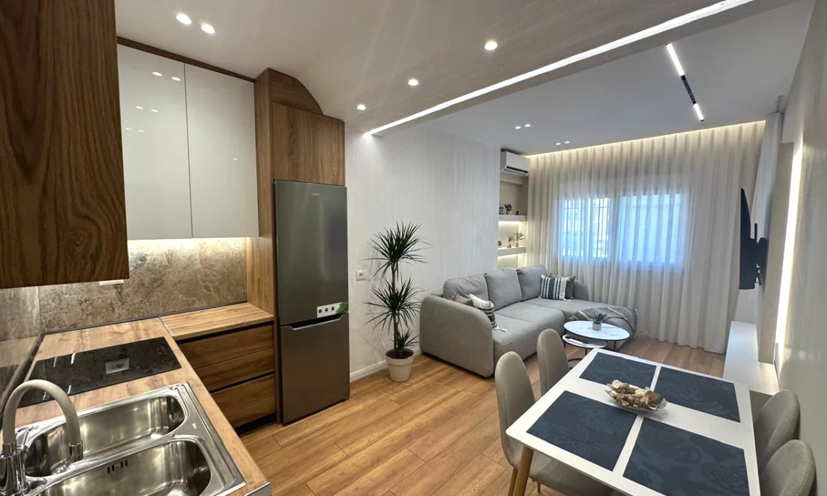 Apartment for sale in Tirana 1+1, Furnished