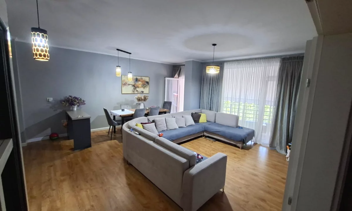 Shtepi me qera Apartament ne Tirane, 2+1, Mobilimi E mobiluar, Pagesa 70,000  Leke.