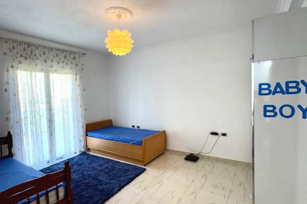 Shtepi me qera Vila Luksoze ne Tirane, 2+1, Mobilimi E mobiluar, Pagesa 50,000  Leke.