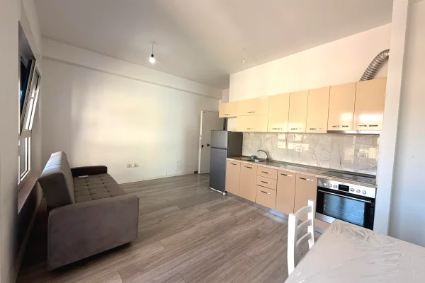Shtepi me qera Apartament ne Tirane, 1+1, Mobilimi E mobiluar, Pagesa 40,000  Leke.