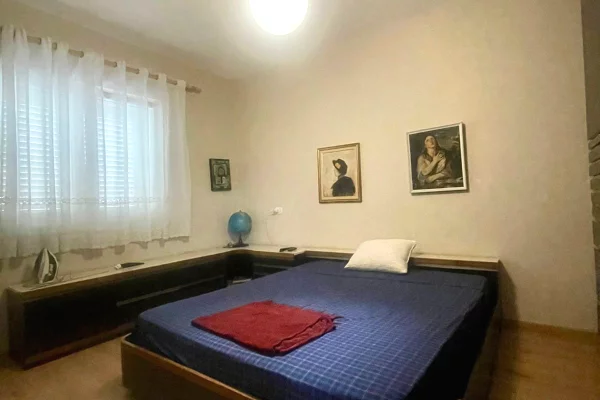 Appartamento in affitto a Tirana 1+1, Arredato