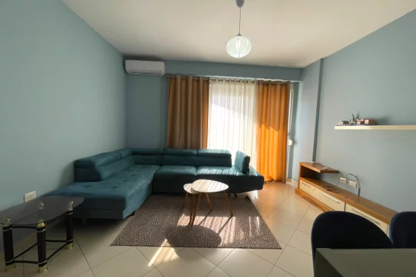 Shtepi me qera 2+1 ne Tirane - 55,000 Leke