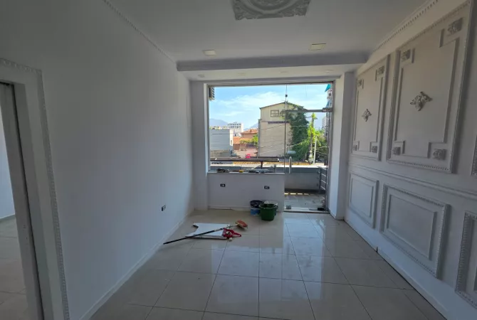 Business Property for Rent 3+1 in Tirana - 400 Euro