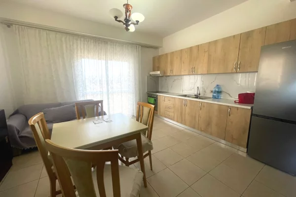 Appartamento in affitto a Tirana 2+1, Arredato