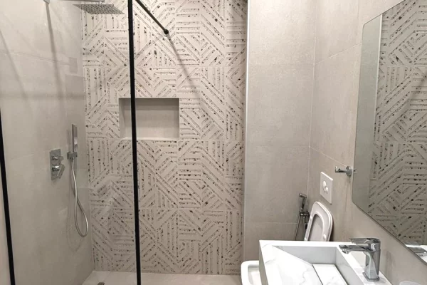 Appartamento in affitto a Tirana 2+1, Arredato