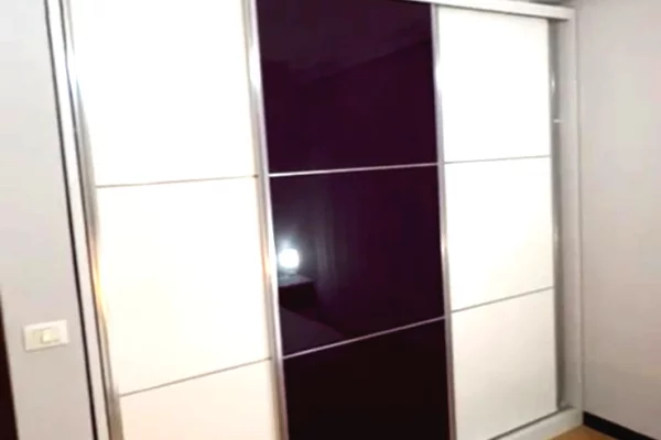 Shtepi me qera Apartament ne Tirane, 1+1, Mobilimi E mobiluar, Pagesa 60,000  Leke.