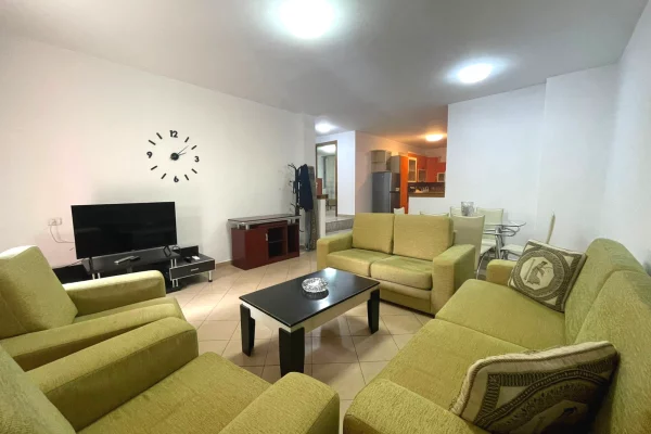 Shtepi me qera Apartament ne Tirane, 2+1, Mobilimi E mobiluar, Pagesa 60,000  Leke.