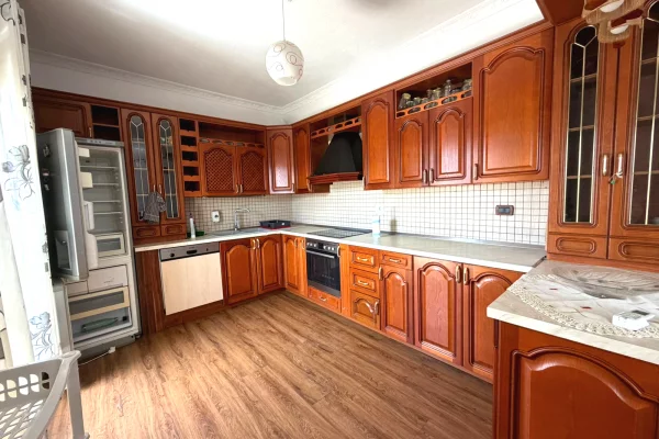 House for Rent Luxury villas in Tirana, 2+1, Furniture Furnished, Payment 55,000  Leke.