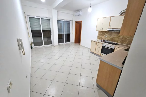 House for Rent 2+1 in Tirana - 60,000 Leke