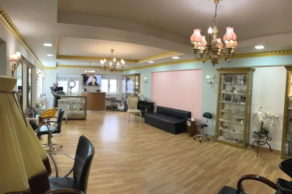 🏢Tek Piazza,Rr.Sulejman Pasha jepet me qera ambient biznesi,duplex me sip.130m2, Bosh 1,500Euro 