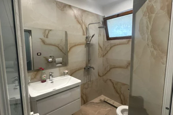 Luxury villas for rent in Tirana 2+1, Furnished