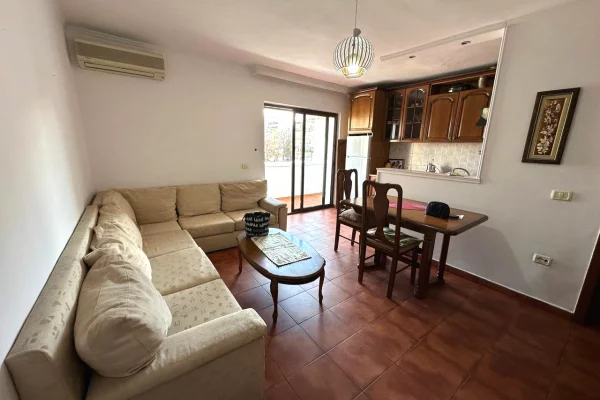 Casa in affitto 3+1 a Tirana - 55,000 Leke
