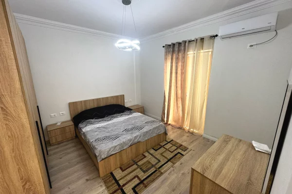 Villa di lusso in affitto a Tirana 2+1, Arredato