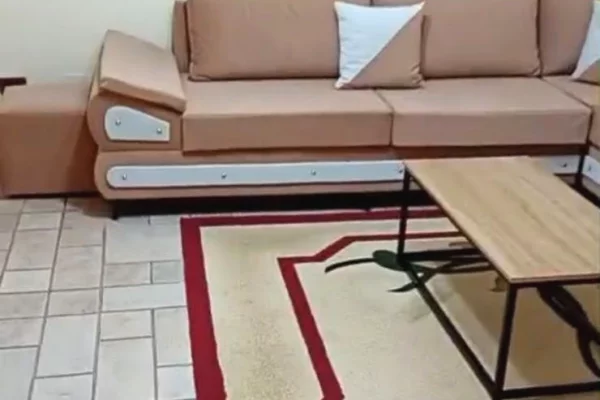 Appartamento in affitto a Tirana 2+1, Arredato