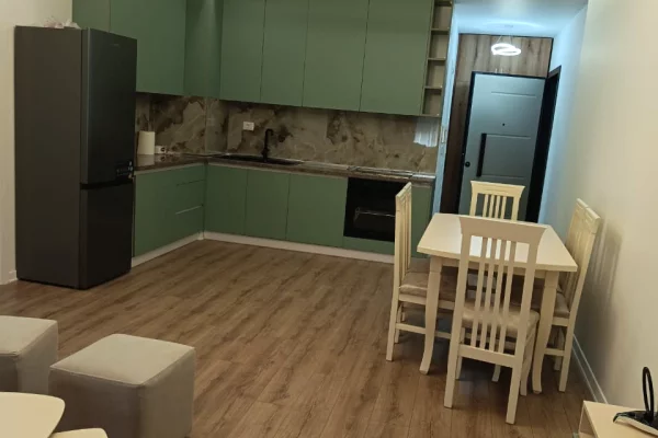 Shtepi me qera Apartament ne Tirane, 2+1, Mobilimi E mobiluar, Pagesa 50,000  Leke.