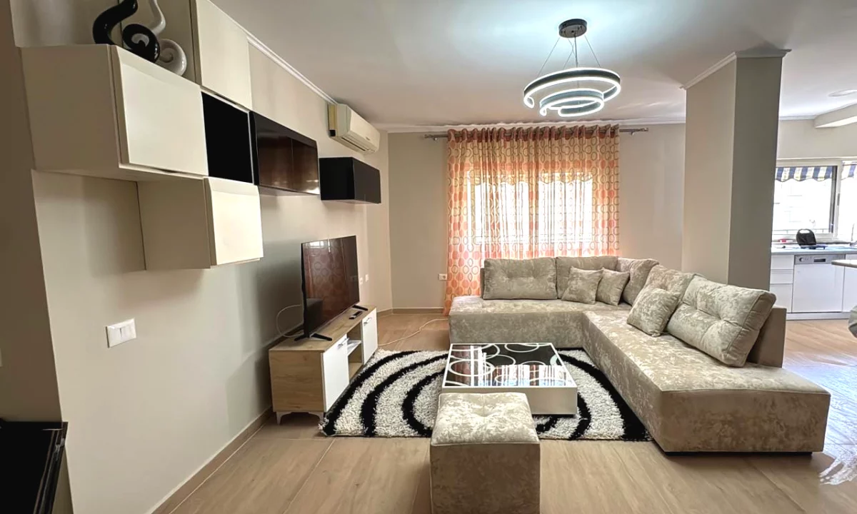 Shtepi me qera Apartament ne Tirane, 2+1, Mobilimi E mobiluar, Pagesa 80,000  Leke.