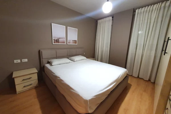 Appartamento in affitto a Tirana 1+1, Arredato