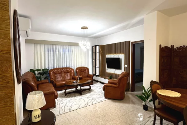 Shtepi me qera 2+1 ne Tirane - 60,000 Leke