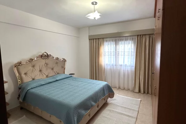 Shtepi me qera Apartament ne Tirane, 2+1, Mobilimi E mobiluar, Pagesa 60,000  Leke.