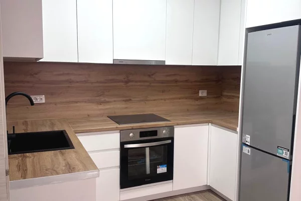 🏢Ne zonen e Laprakes,jepet me qera apartament 1+1, I sapo mobiluar.600Euro