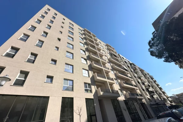 Rr.Dritan Hoxha jepet me qera 4 apartamente te tipologjise 2+1+2 bosh 2,500Euro (Neto)