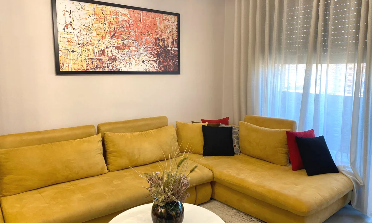 Shtepi me qera Apartament ne Tirane, 1+1, Mobilimi E mobiluar, Pagesa 850  Euro.