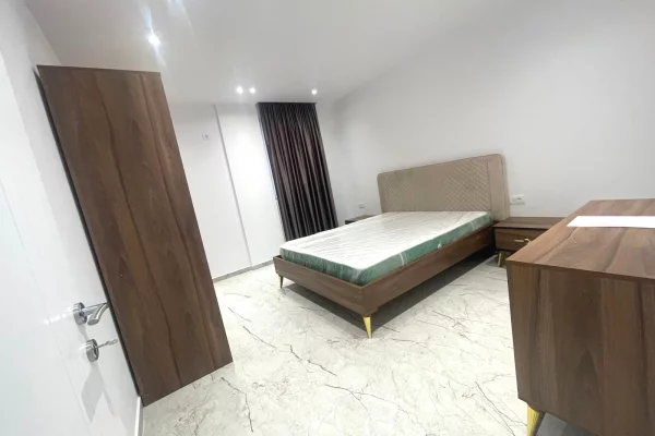 Shtepi me qera Vila Luksoze ne Tirane, 2+1, Mobilimi E mobiluar, Pagesa 60,000  Leke.